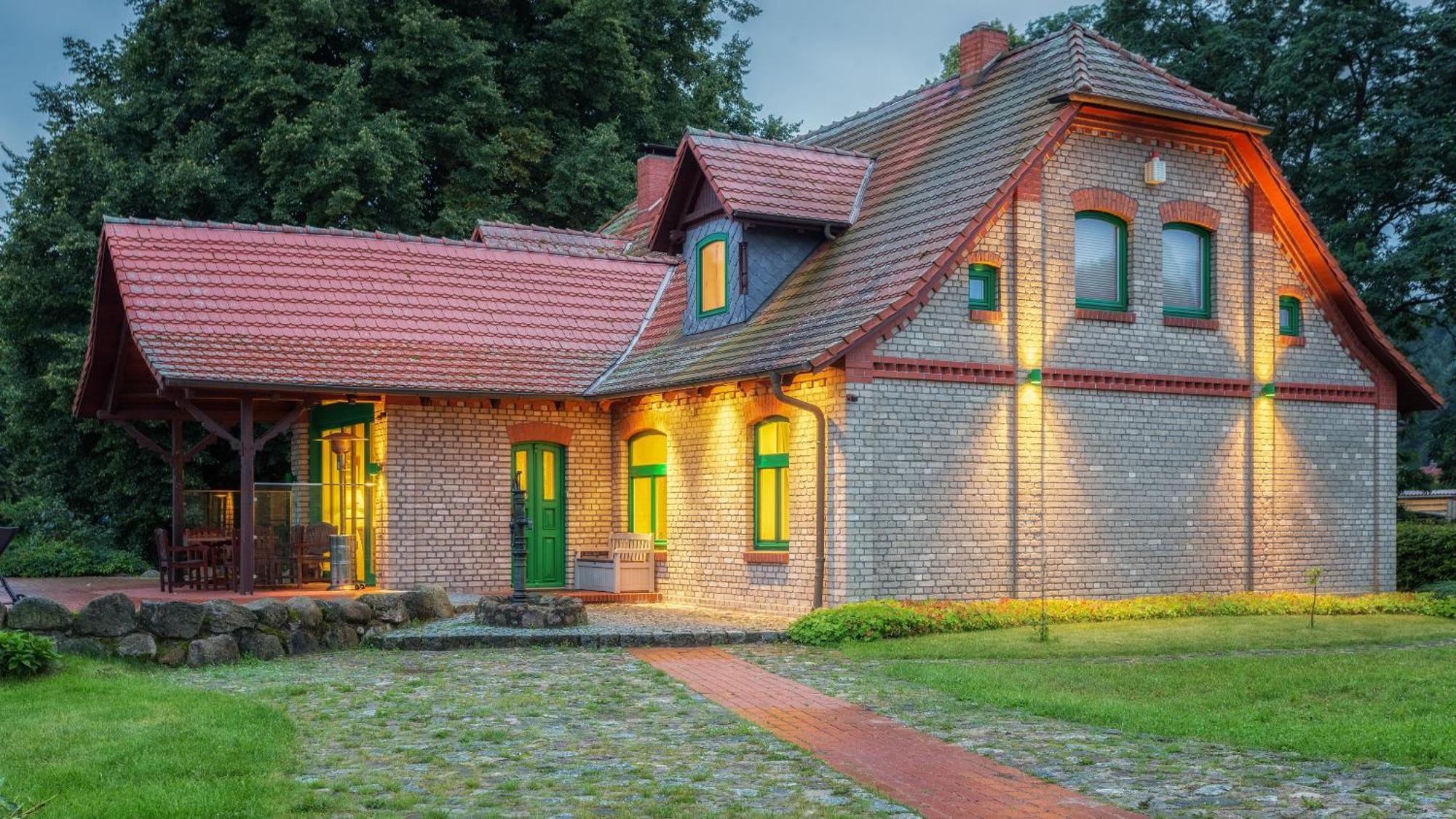 J1 Idyllisches Ferienhaus Mit Seeblick Julchendorf 외부 사진