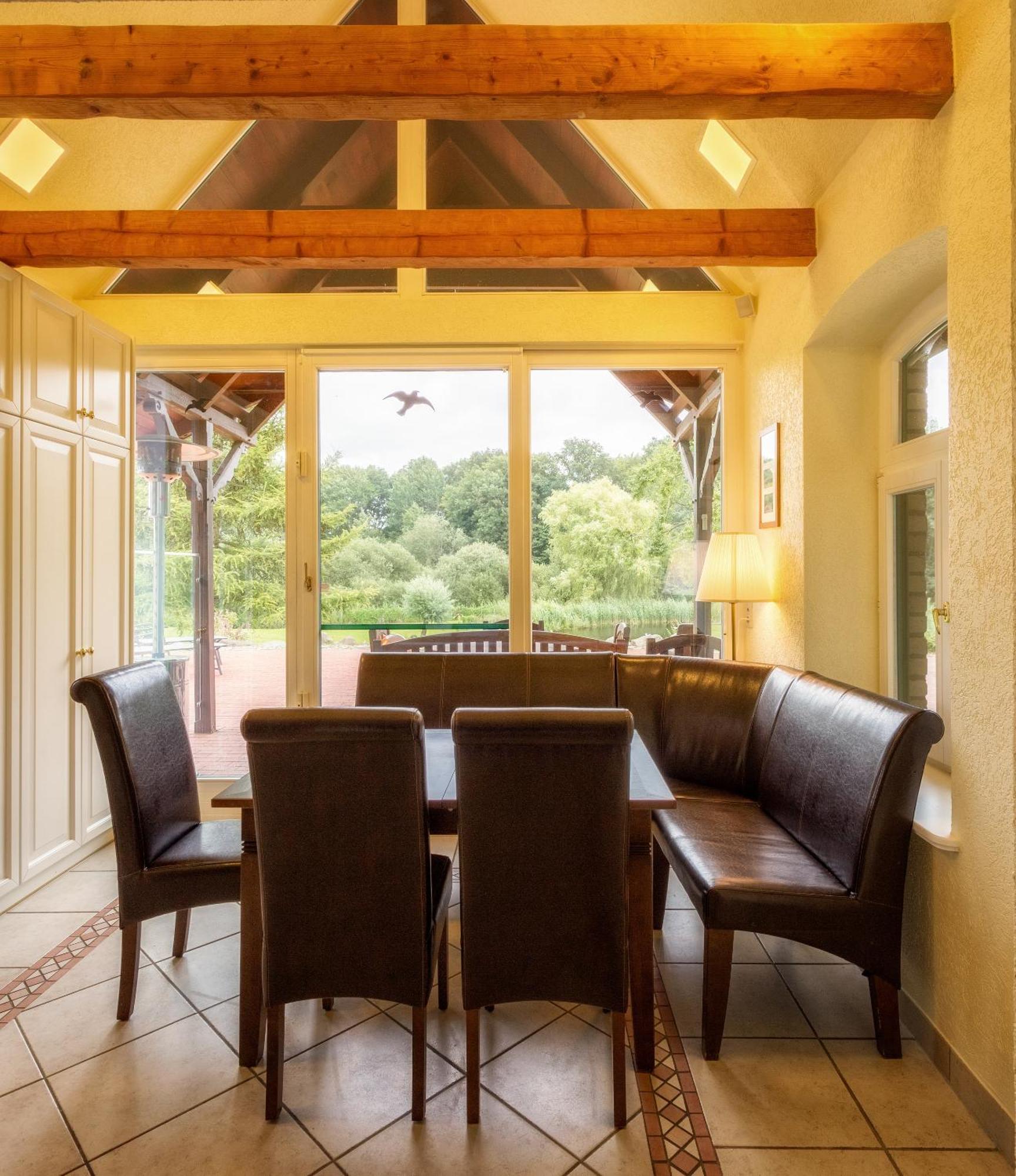 J1 Idyllisches Ferienhaus Mit Seeblick Julchendorf 외부 사진