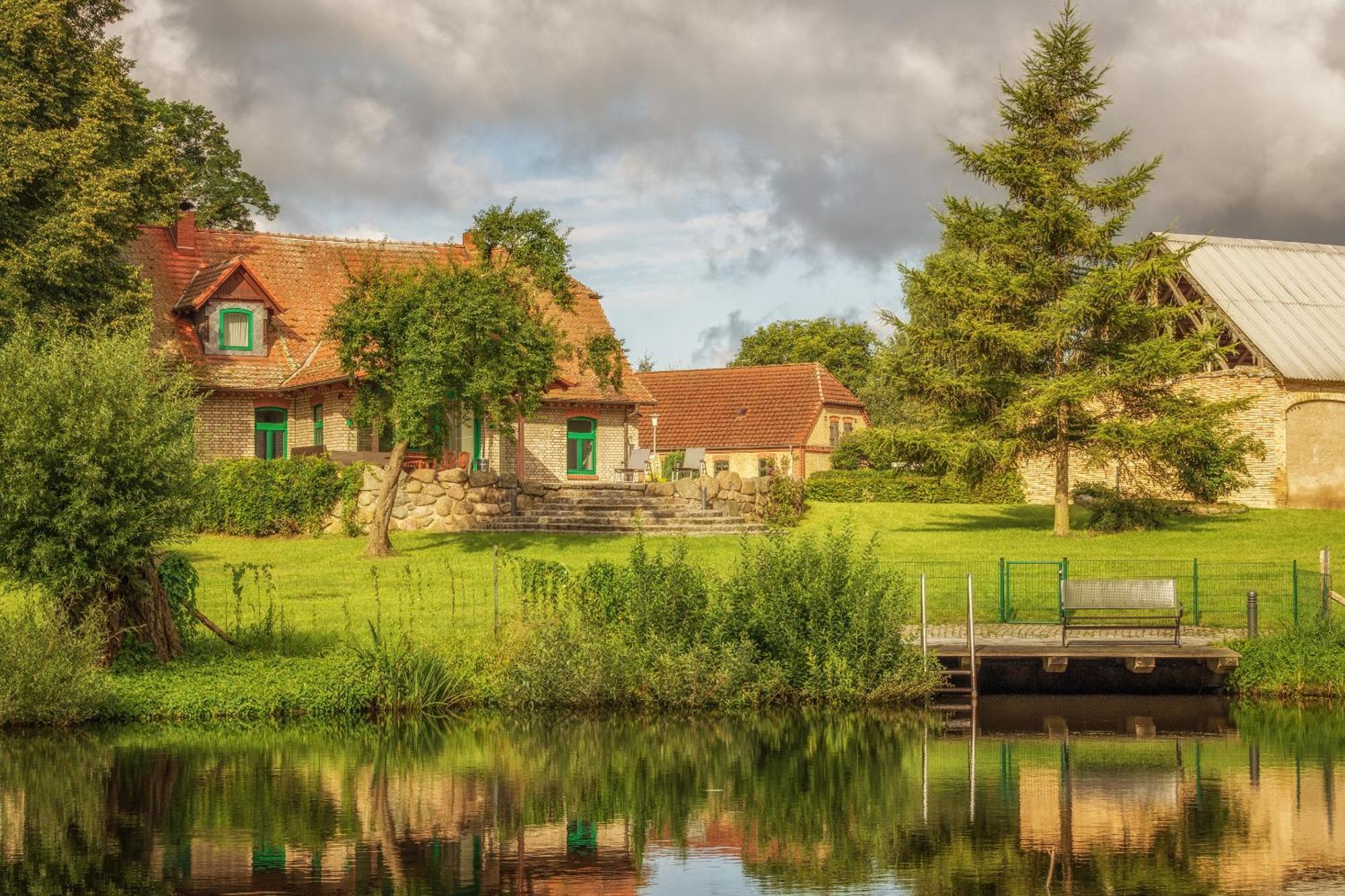 J1 Idyllisches Ferienhaus Mit Seeblick Julchendorf 외부 사진