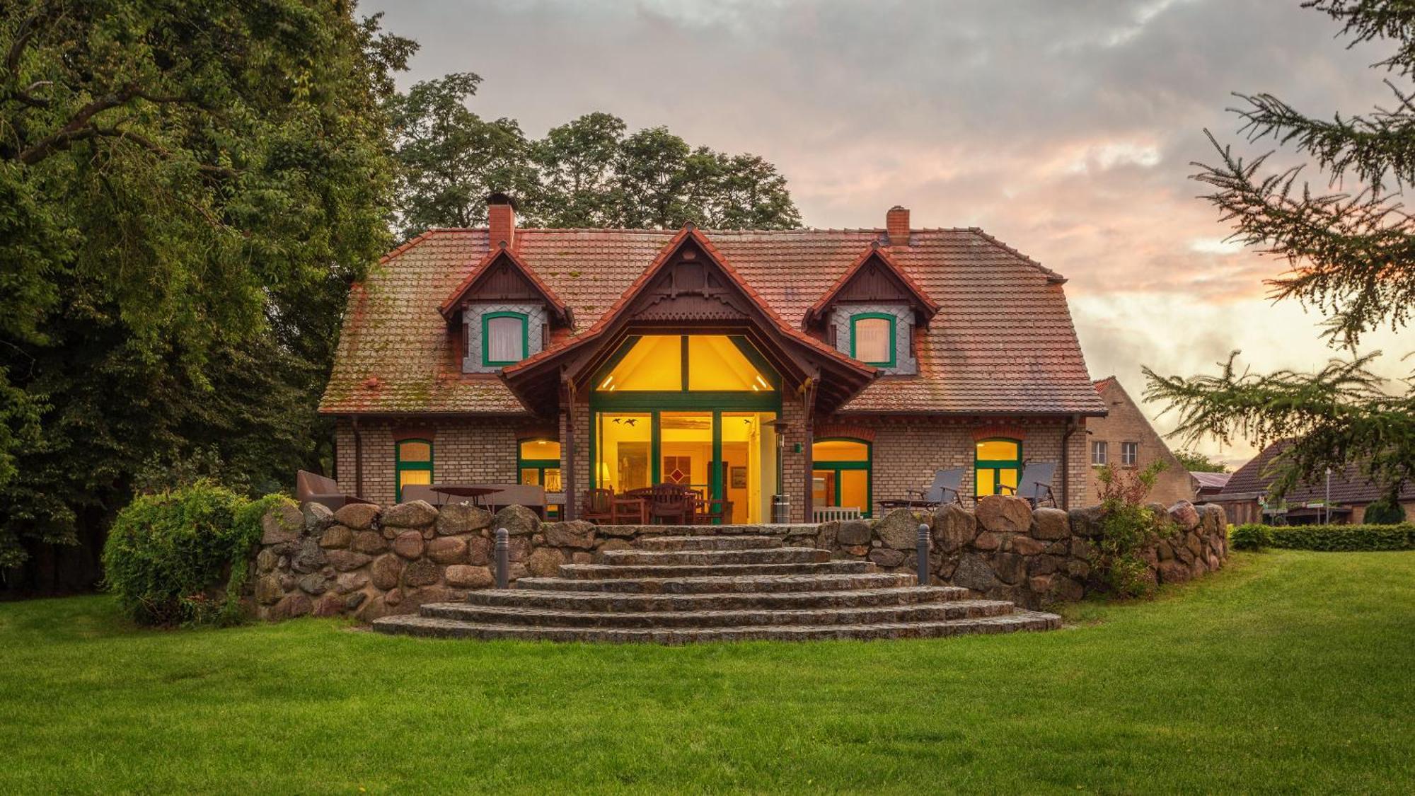 J1 Idyllisches Ferienhaus Mit Seeblick Julchendorf 외부 사진